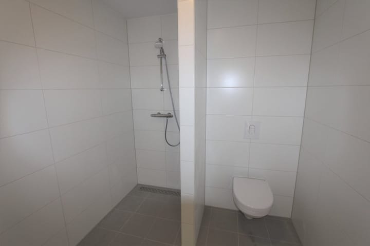 Photo 5 of Egelantiersstraat 9-C