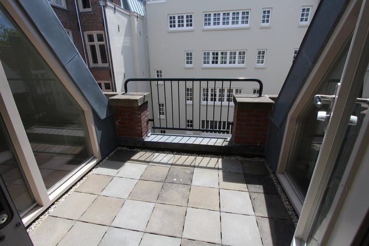 Photo 4 of Egelantiersstraat 9-C