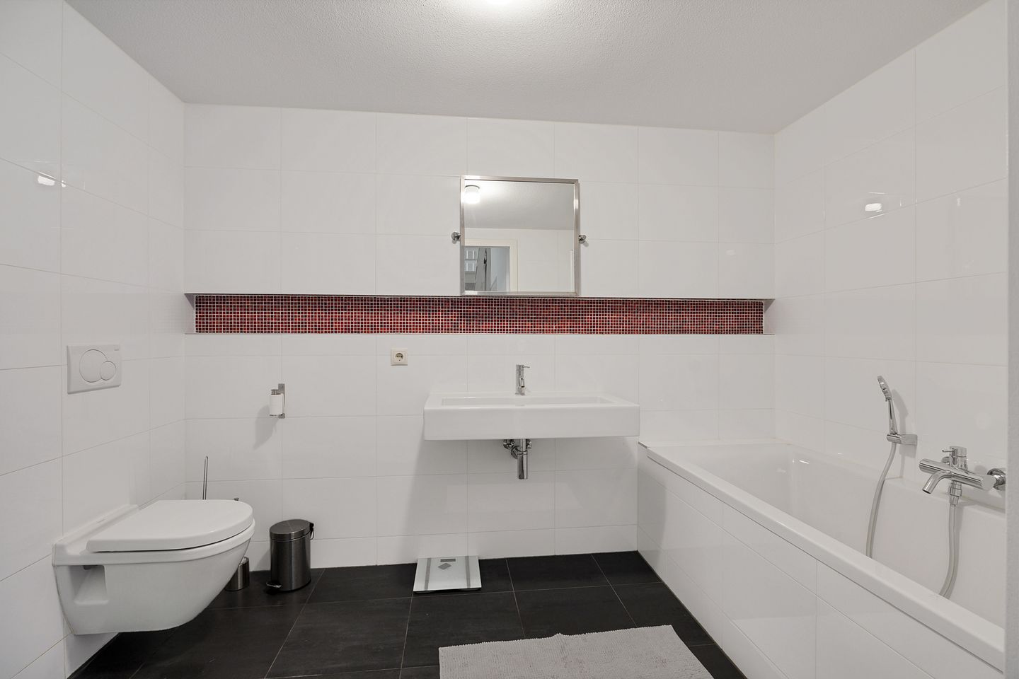 Photo 4 of Tuinbouwdwarsstraat 15-A