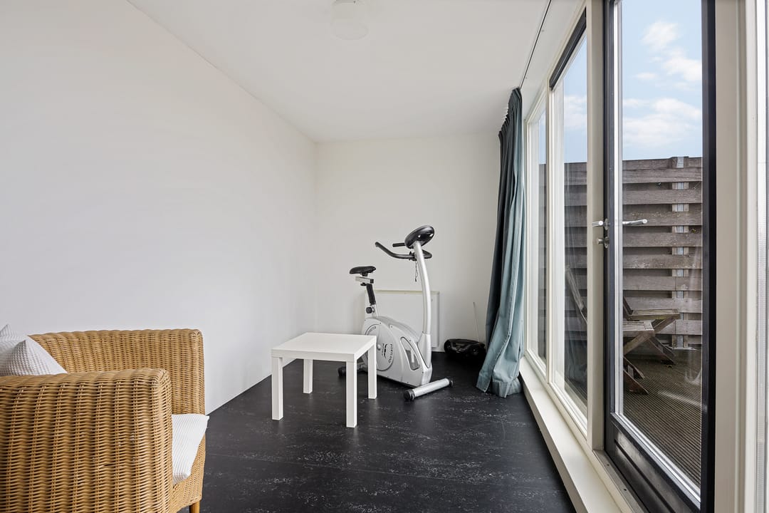 Photo 37 of Tuinbouwdwarsstraat 15-A