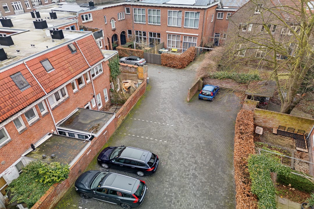 Photo 43 of Tuinbouwdwarsstraat 15-A