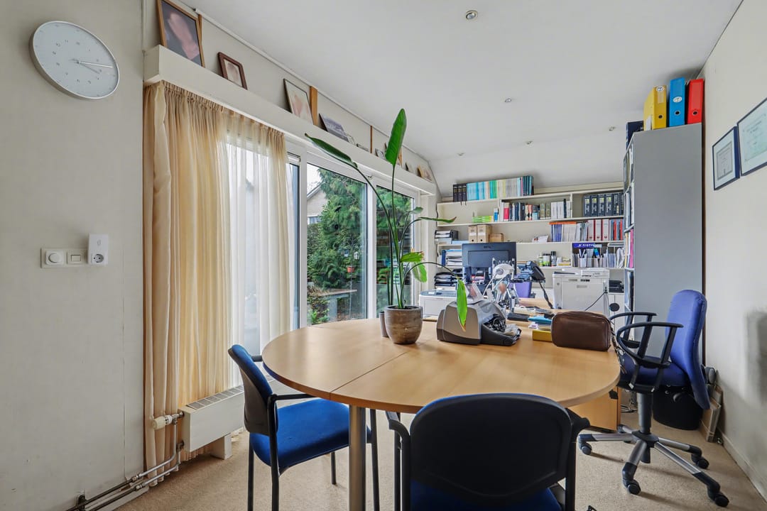 Foto 17 van Bloemenstraat 10