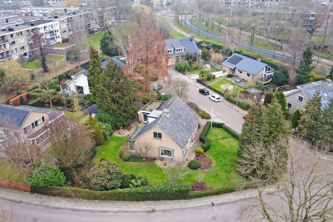 Foto 47 van Bloemenstraat 10