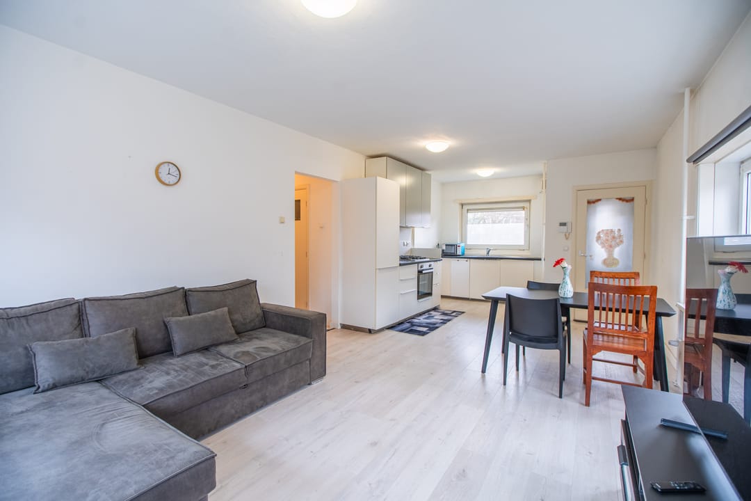 Foto 2 van Mr. G. Groen van Prinstererlaan 221