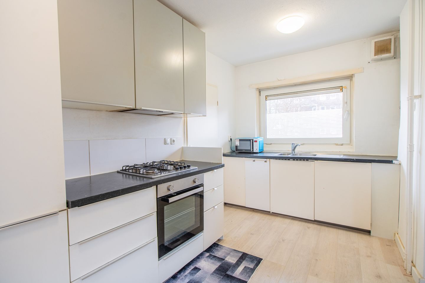 Foto 4 van Mr. G. Groen van Prinstererlaan 221