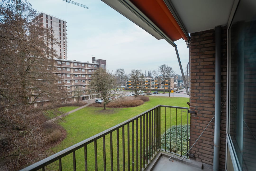 Foto 7 van Mr. G. Groen van Prinstererlaan 221