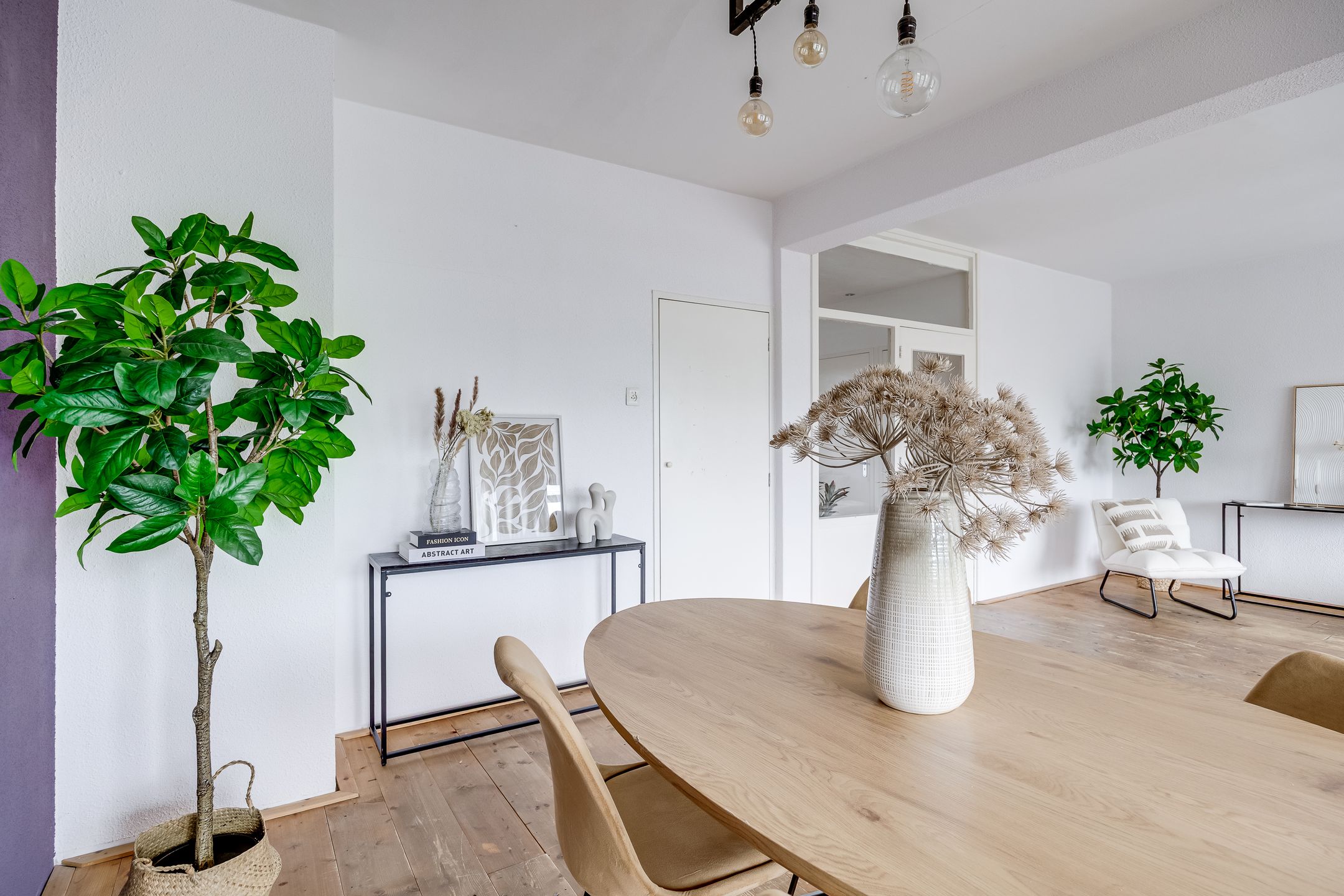 Foto 12 van Beneluxlaan 44