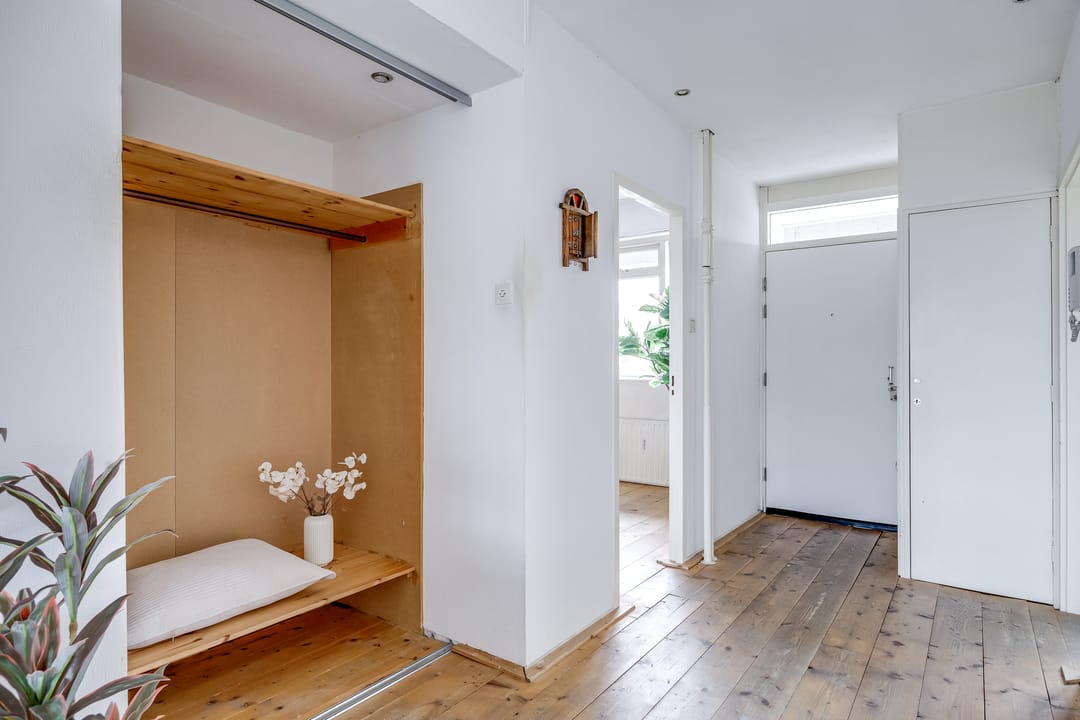 Foto 17 van Beneluxlaan 44