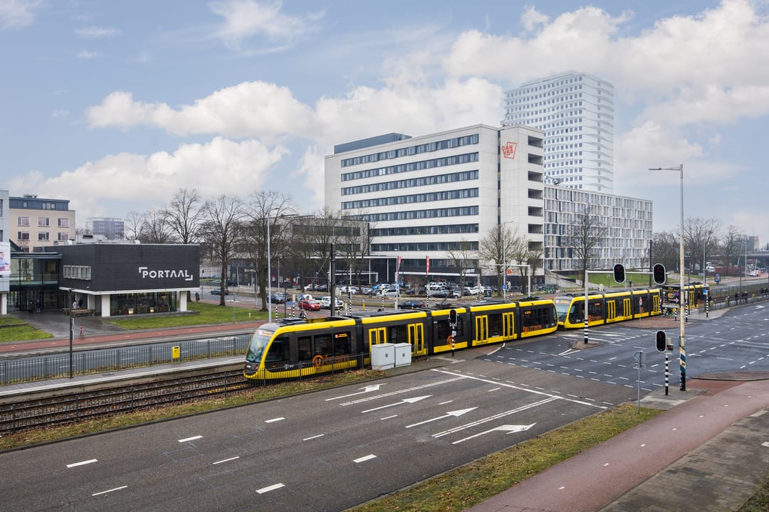 Foto 37 van Beneluxlaan 44