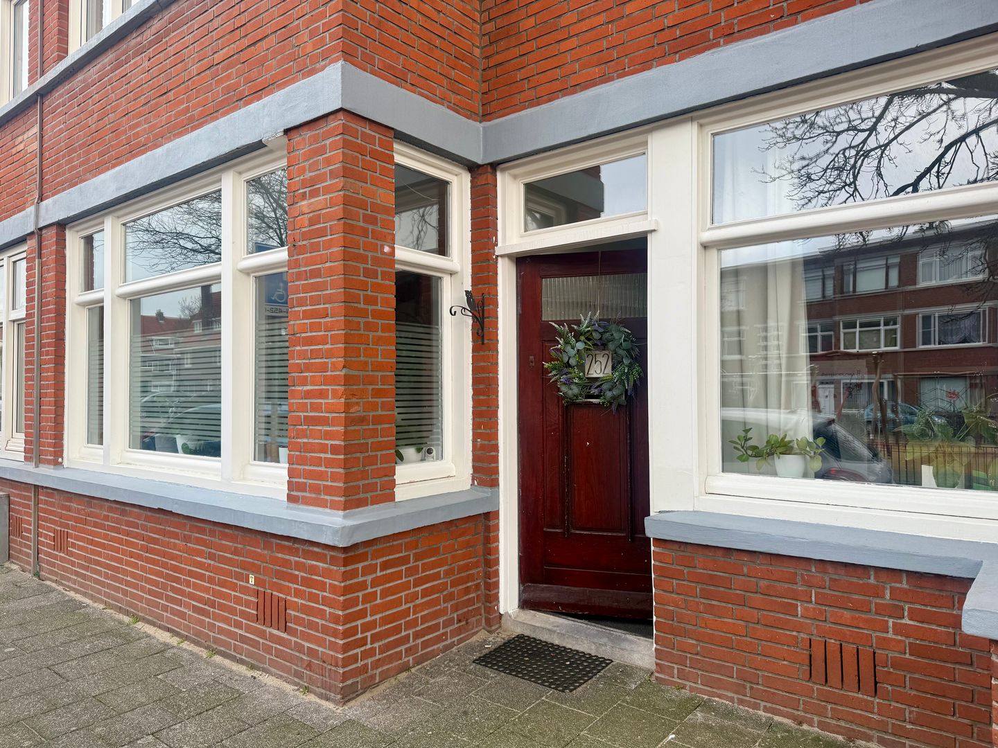 Photo 1 of Nunspeetlaan 252