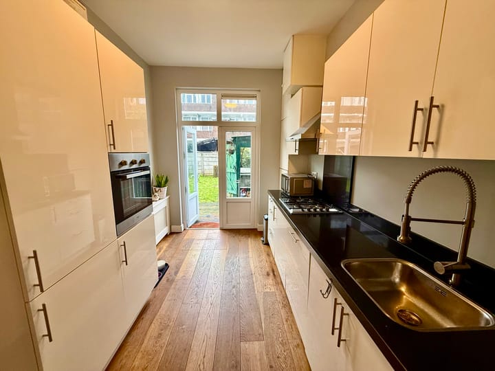 Photo 3 of Nunspeetlaan 252