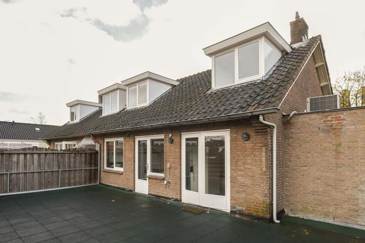 Appartement te huur: Kerkstraat 5A, Huizen