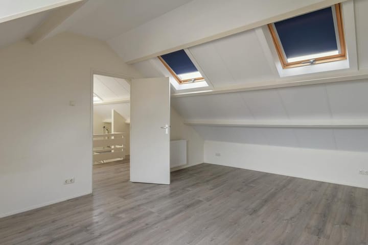 Appartement te huur: Kerkstraat 5A, Huizen