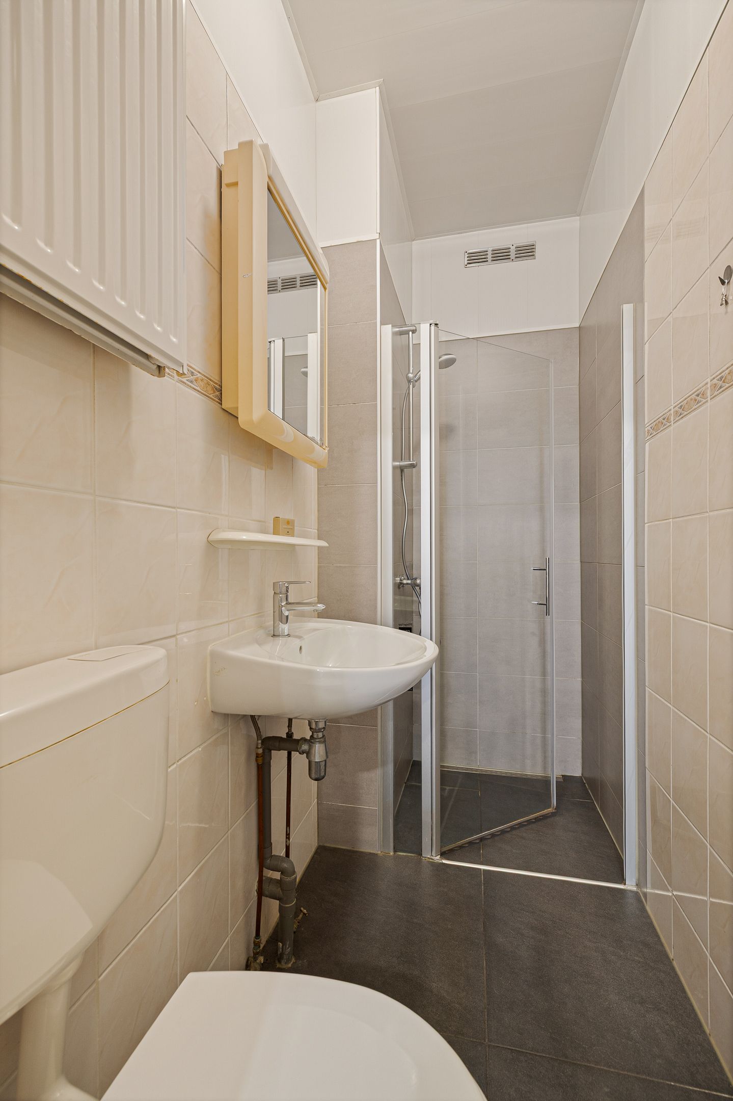 Foto 10 van Spoorstraat 13