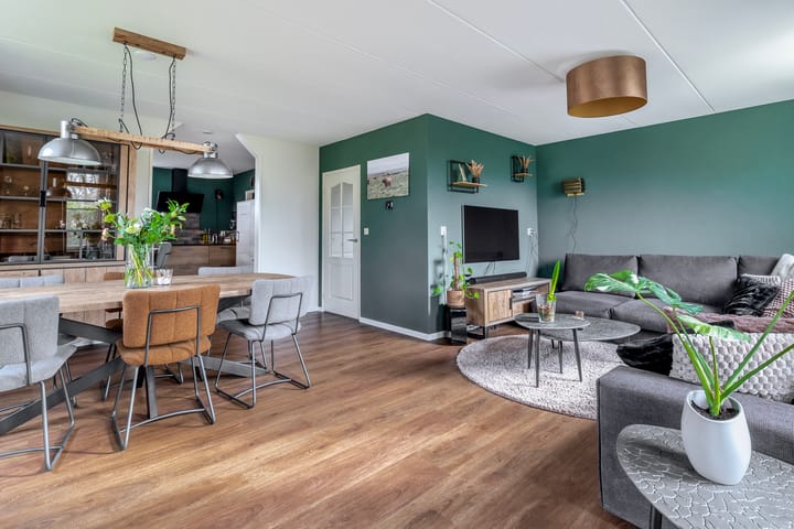 Photo 3 of Koopmanlaan 1-A