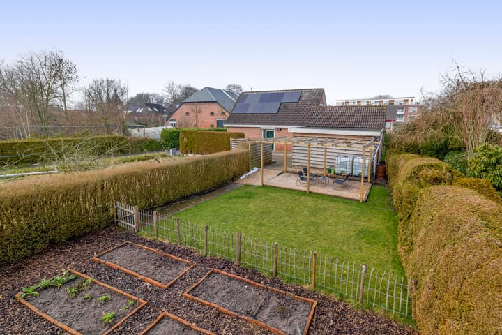 Photo 2 of Koopmanlaan 1-A