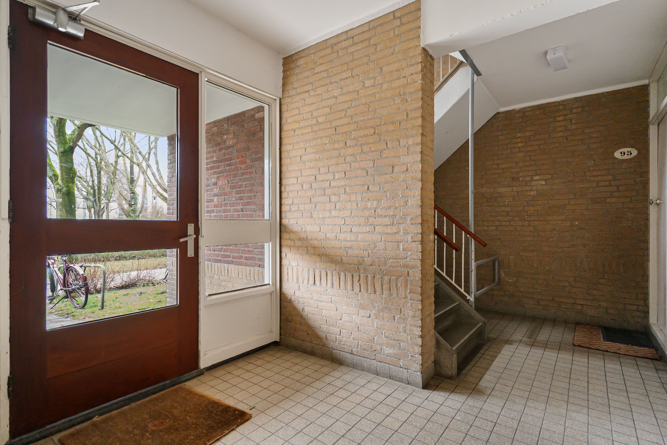 Photo 3 of Abeelstraat 99