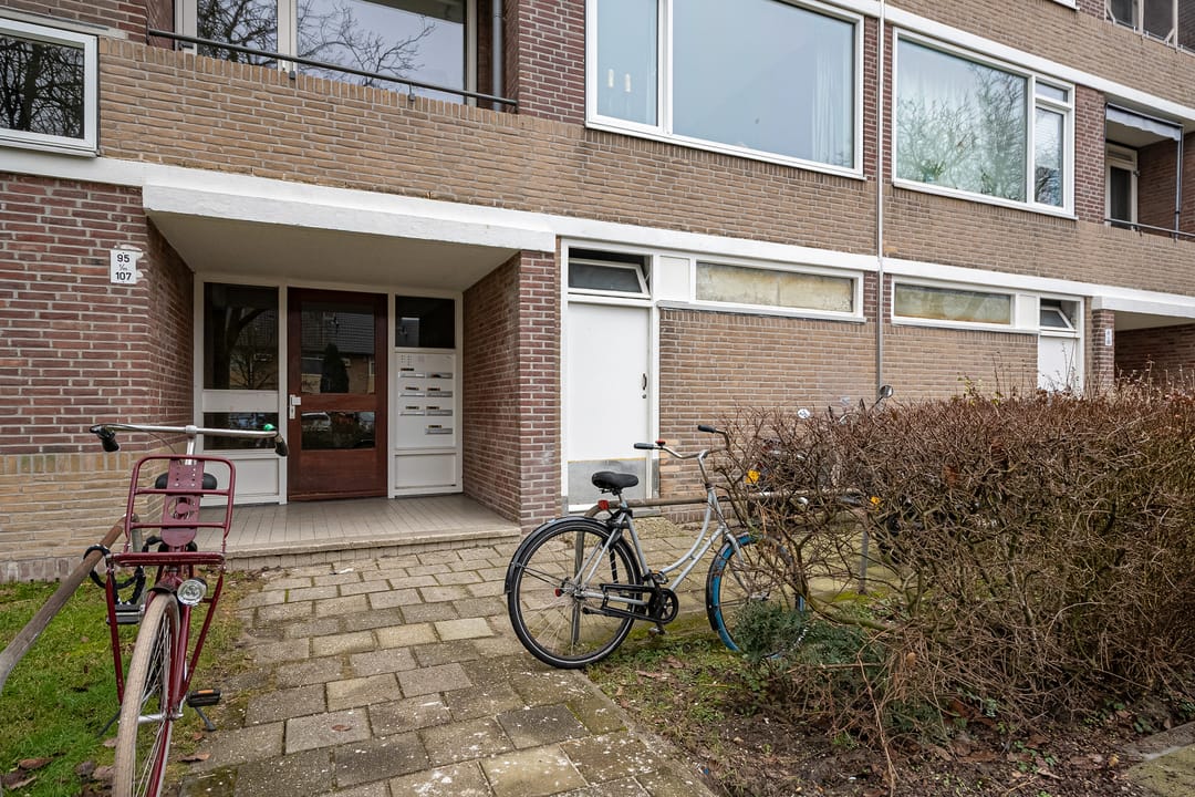 Photo 2 of Abeelstraat 99