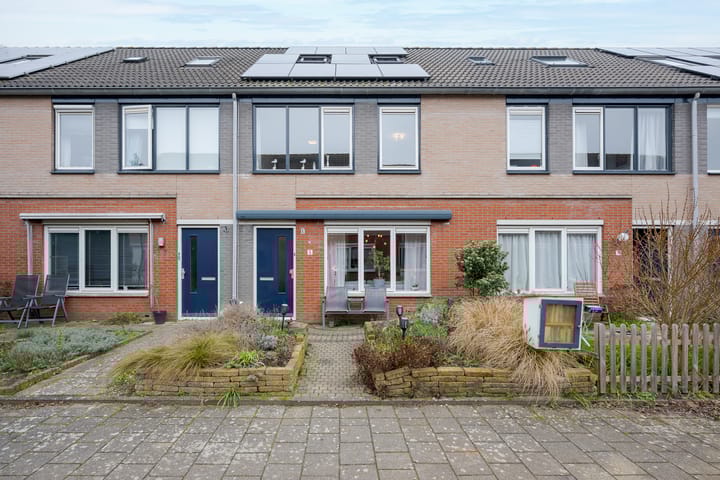 Photo 2 of Alexander Adamskistraat 5