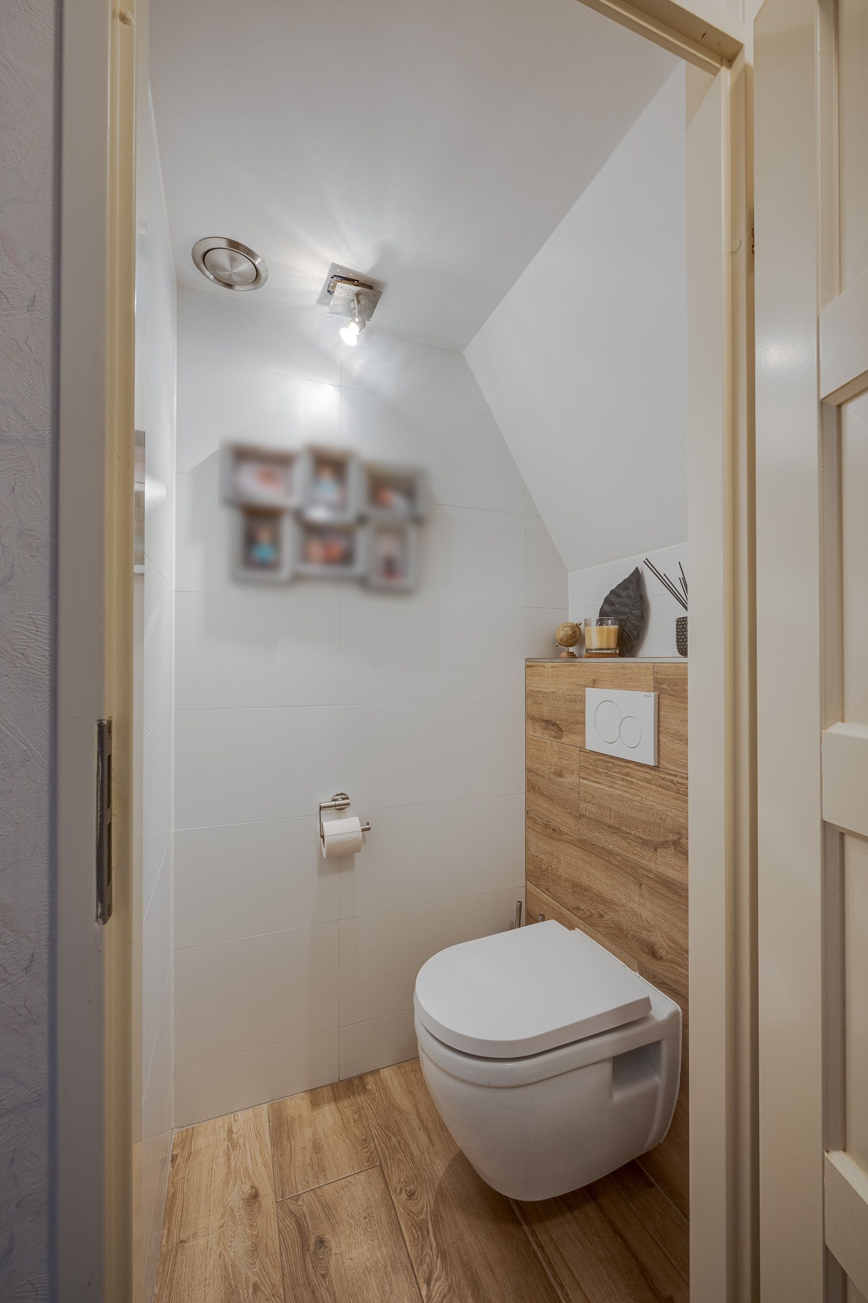 Photo 15 of Alexander Adamskistraat 5