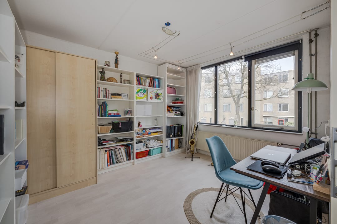 Photo 17 of Alexander Adamskistraat 5