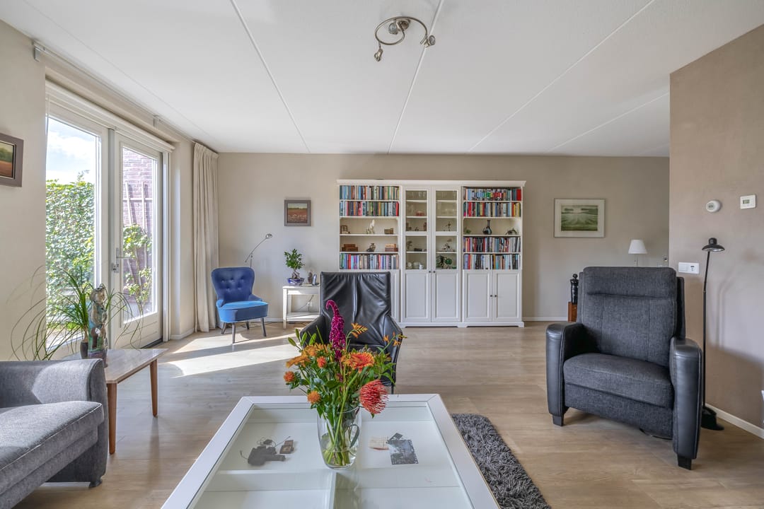 Photo 13 of Bloemenweg 31