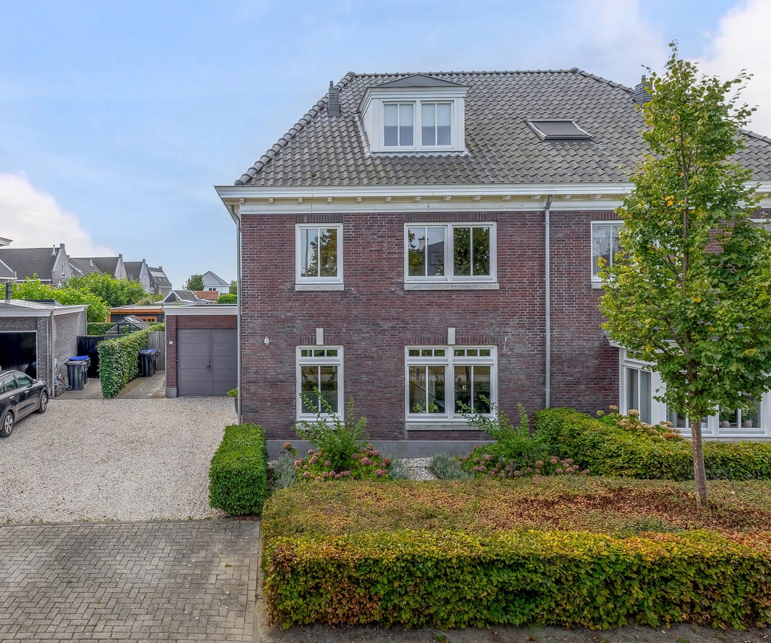 Photo 56 of Bloemenweg 31