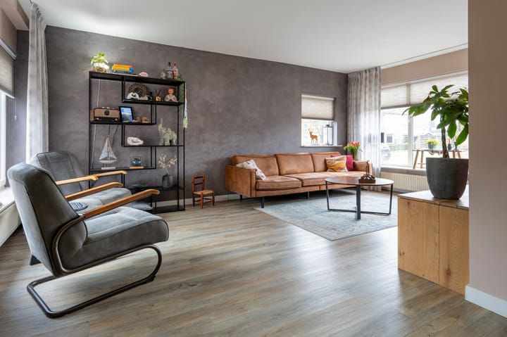 Foto 5 van Meidoorn 9