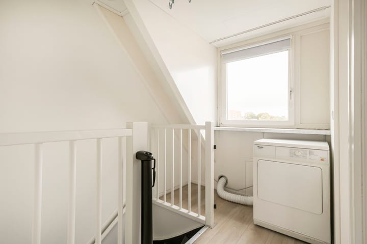 Photo 23 of Dr. de Visserstraat 42