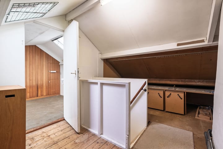 Foto 12 van Bloemenheuvellaan 9