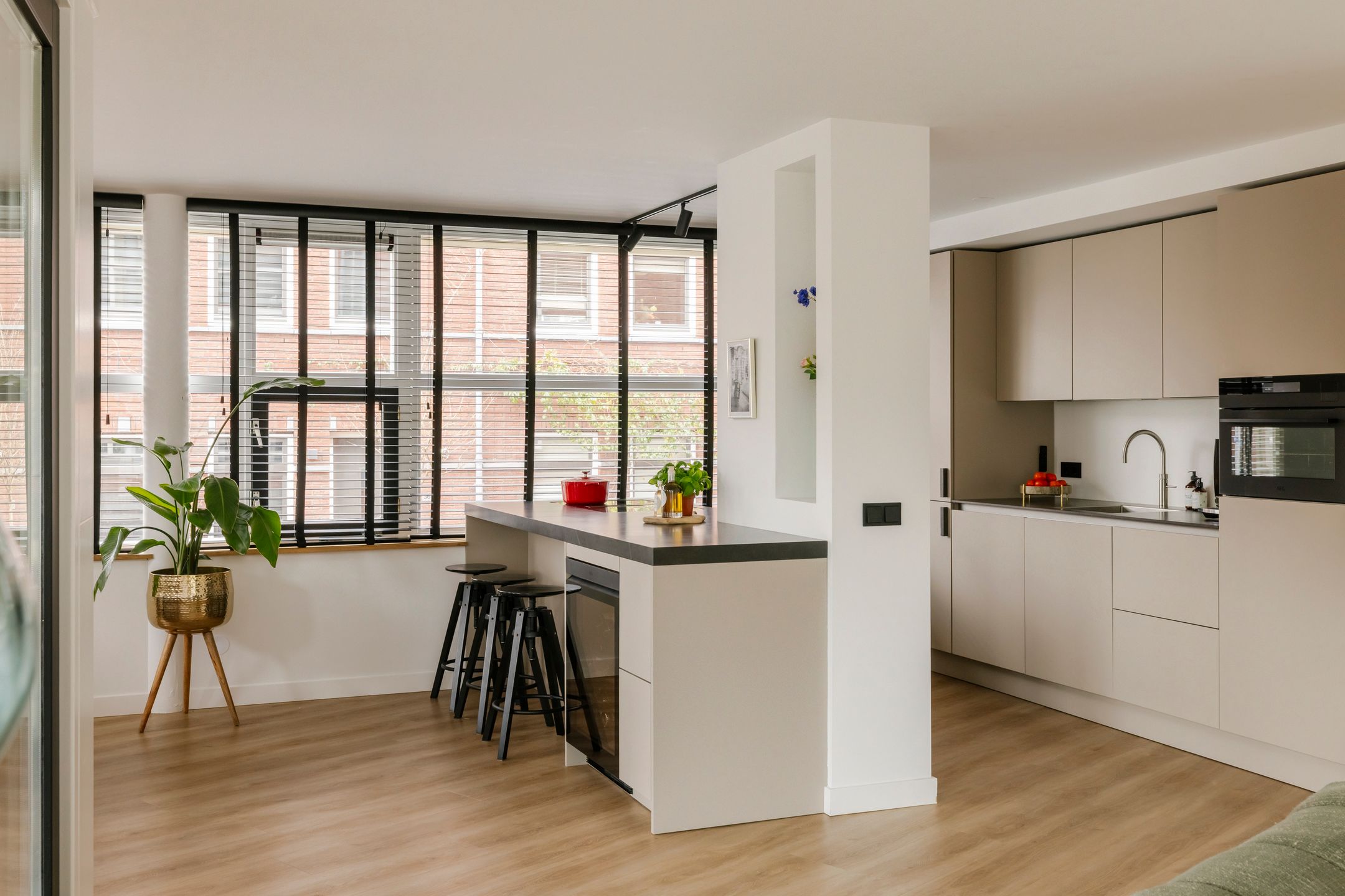 Photo 3 of Ruychaverstraat 25