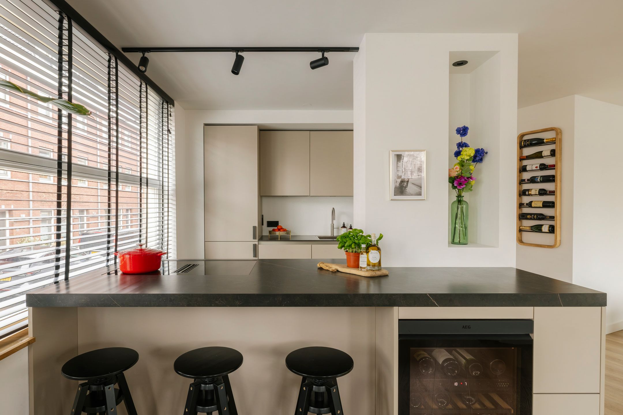 Photo 12 of Ruychaverstraat 25