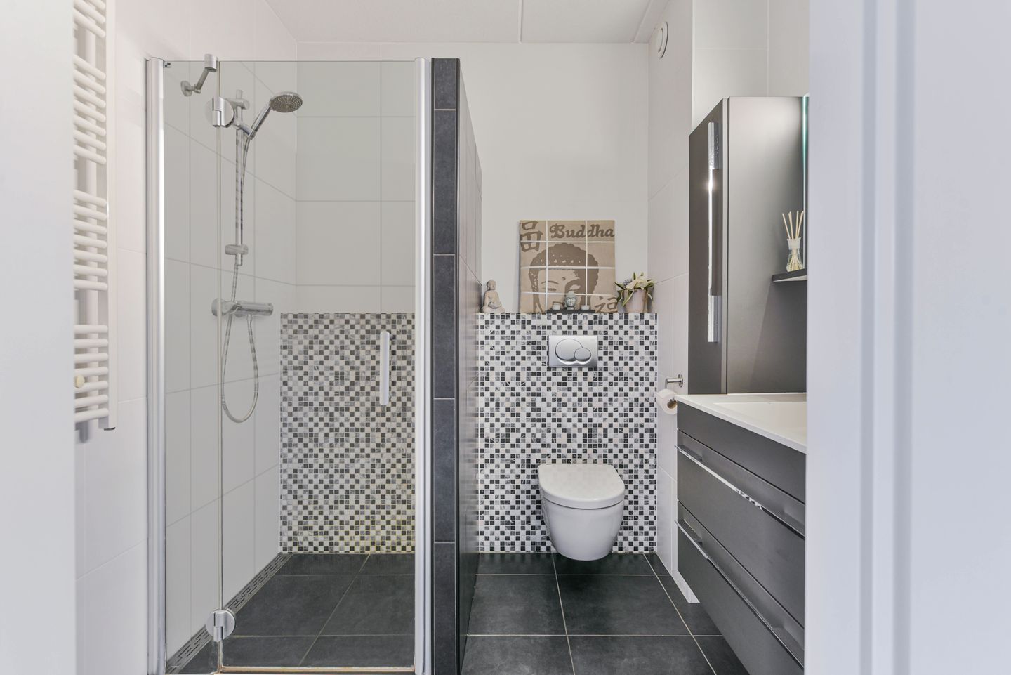 Foto 19 van Straat van Corsica 148