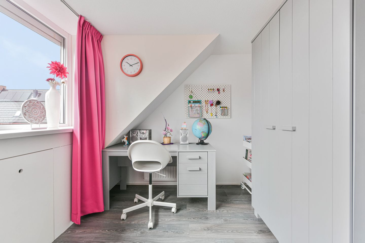 Foto 25 van Straat van Corsica 148