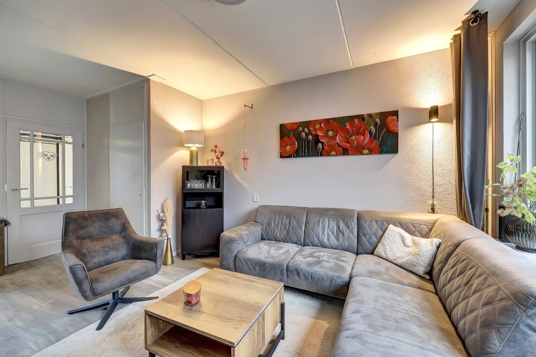 Photo 7 of Leerlooier 24