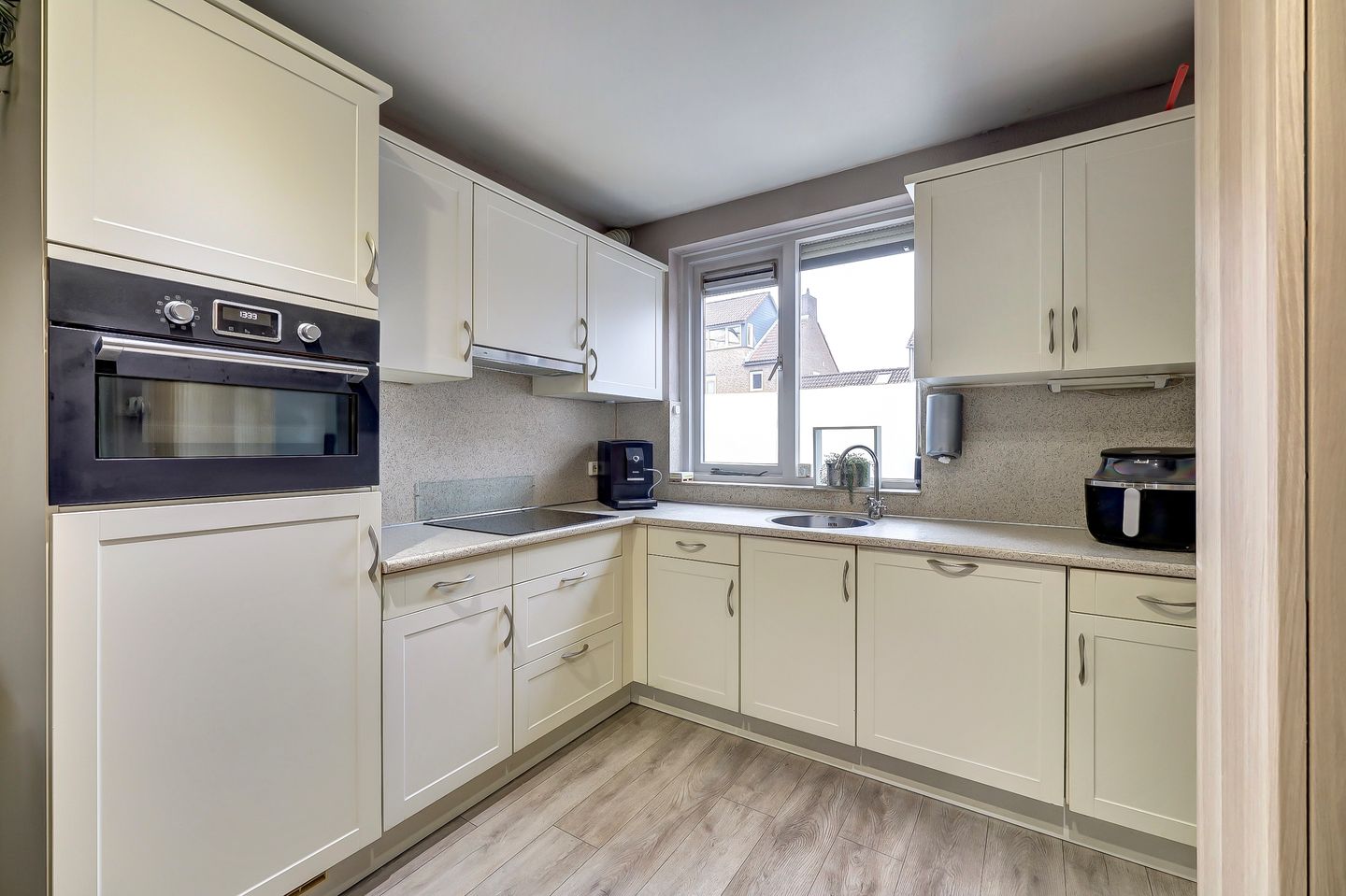 Photo 10 of Leerlooier 24