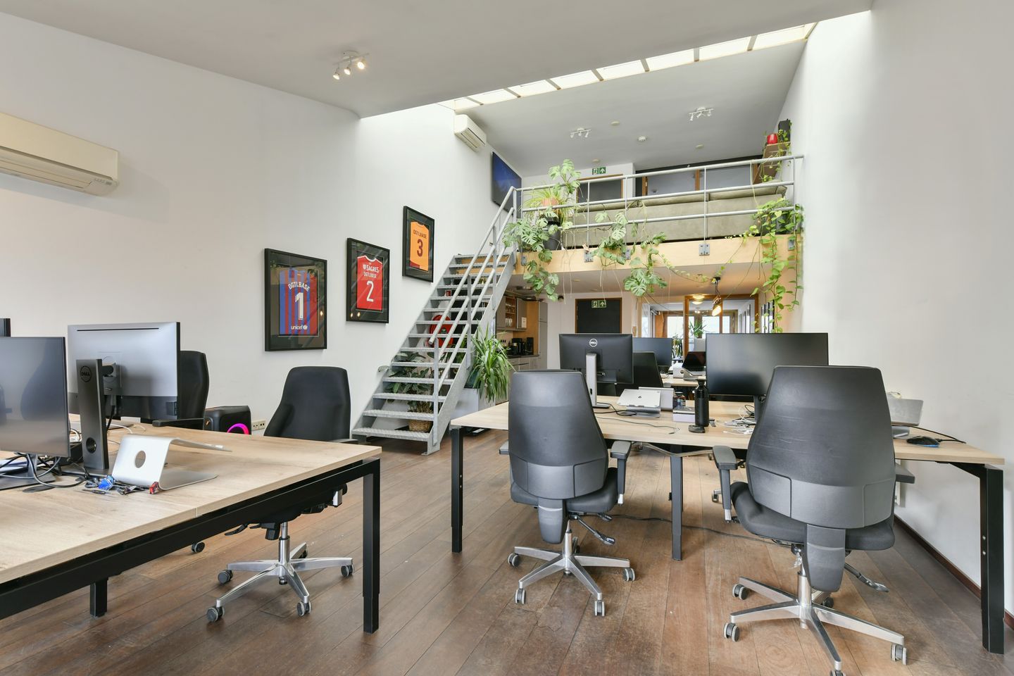 View photo 1 of Asterweg 20-K2