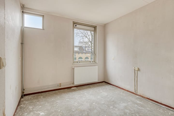 Foto 15 van Leeuwerikhof 9