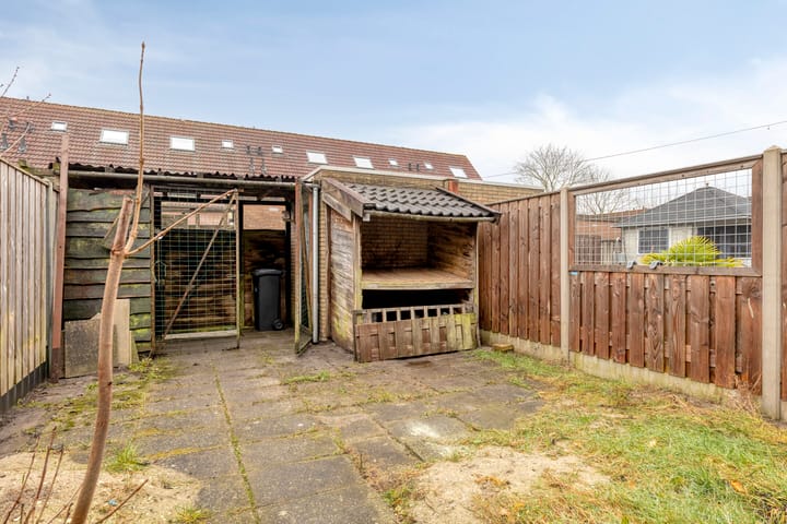 Foto 22 van Leeuwerikhof 9