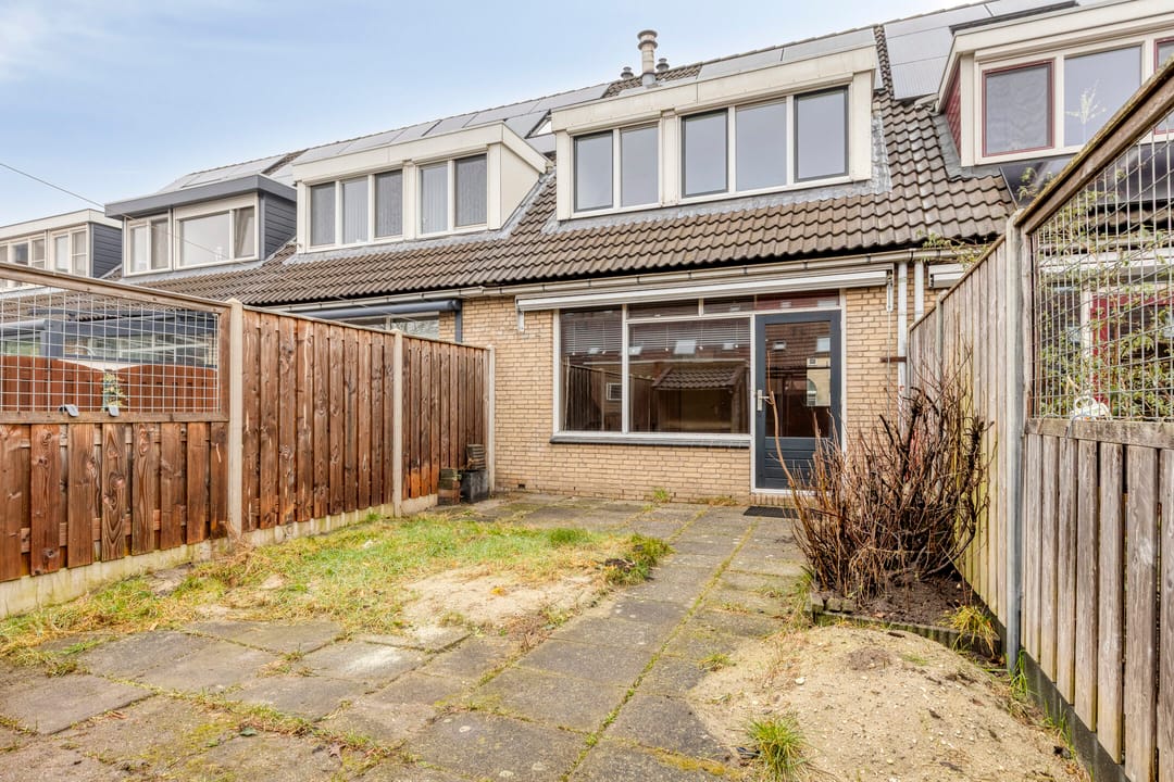 Foto 23 van Leeuwerikhof 9