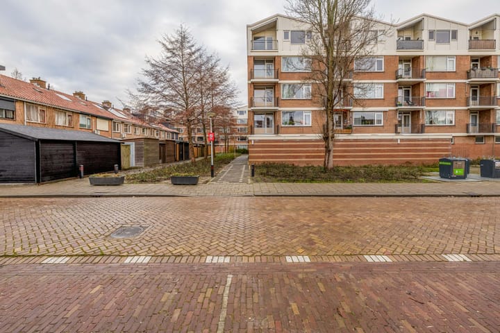 Photo 40 of Meerkoetstraat 57