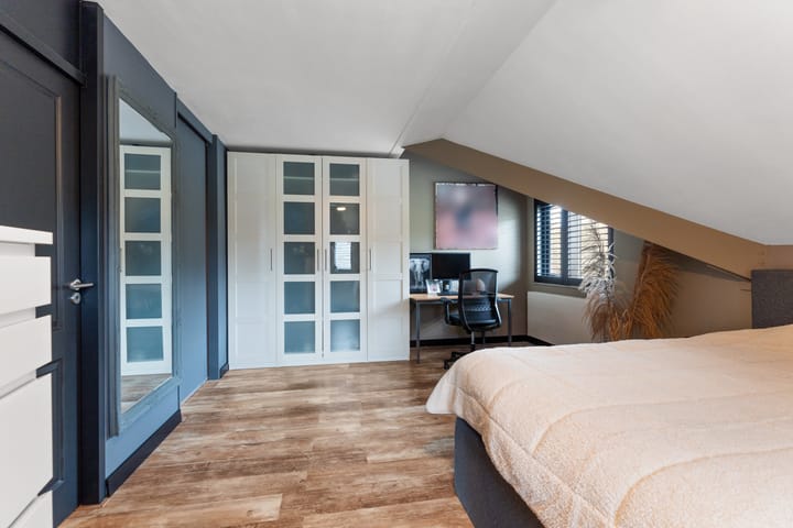 Foto 23 van Menuetstraat 13