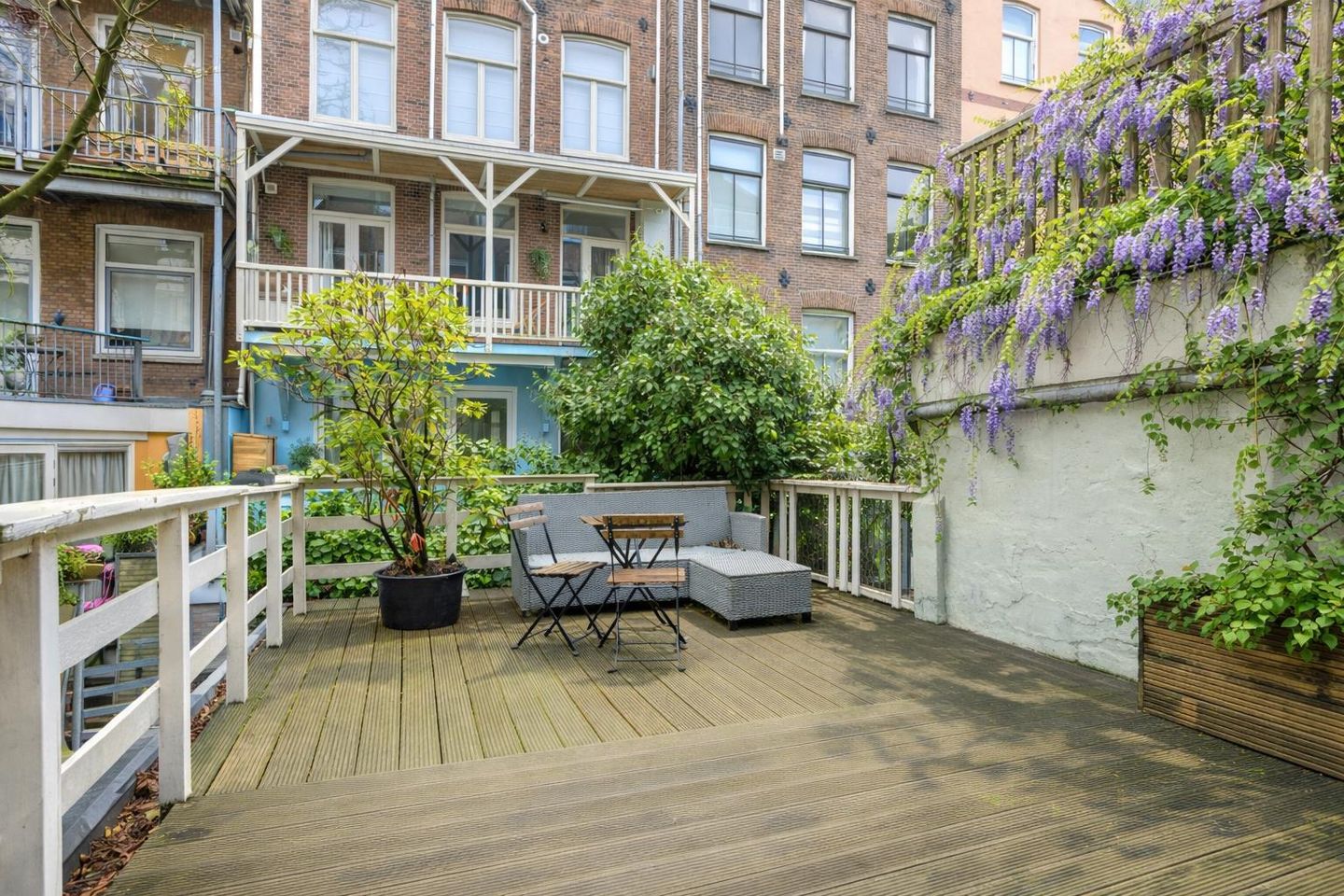 Photo 25 of Jacob van Lennepstraat 11-H