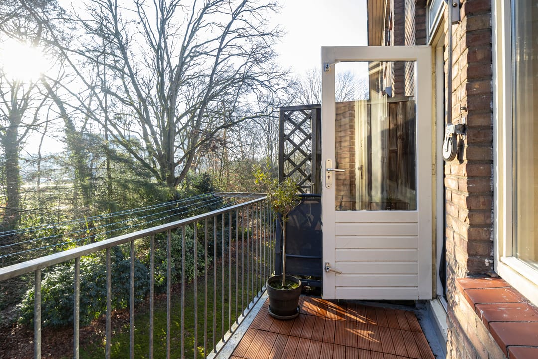 Foto 8 van van Heutszlaan 138-1