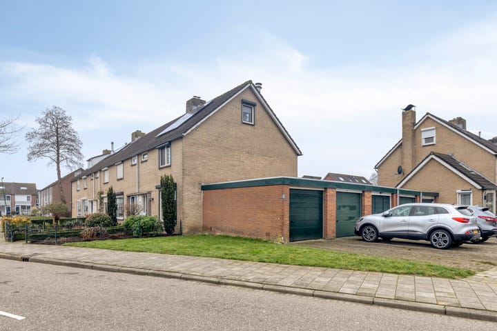 Foto 50 van Koningin Julianastraat 113