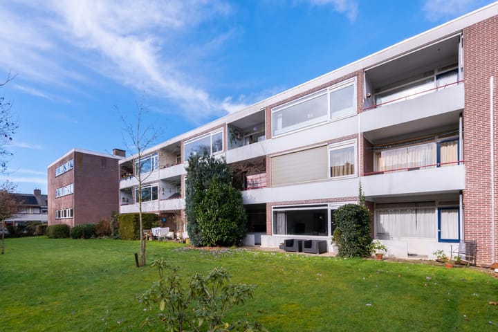 Foto 5 van Van der Waalsstraat 26