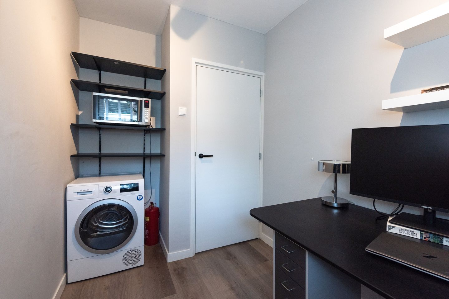 Foto 20 van Van der Waalsstraat 26