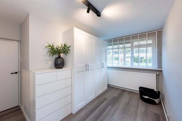 Foto 21 van Van der Waalsstraat 26