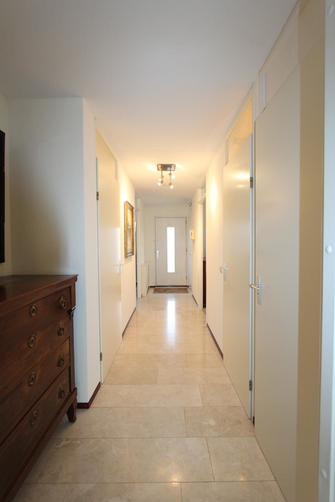 Foto 12 van Marie Baronlaan 21