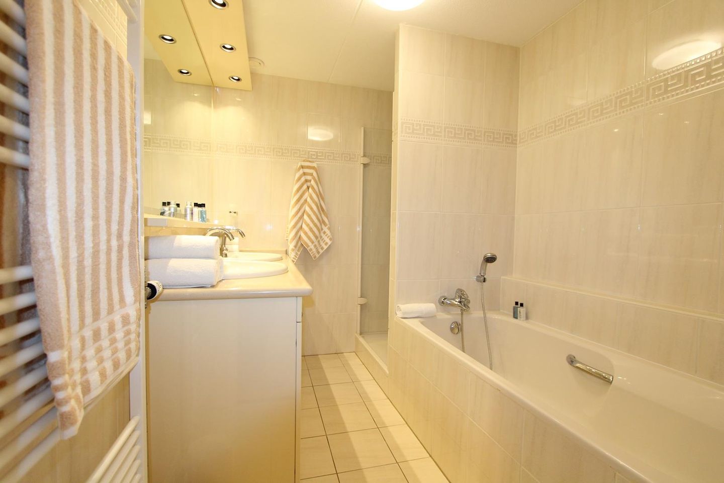 Foto 20 van Marie Baronlaan 21